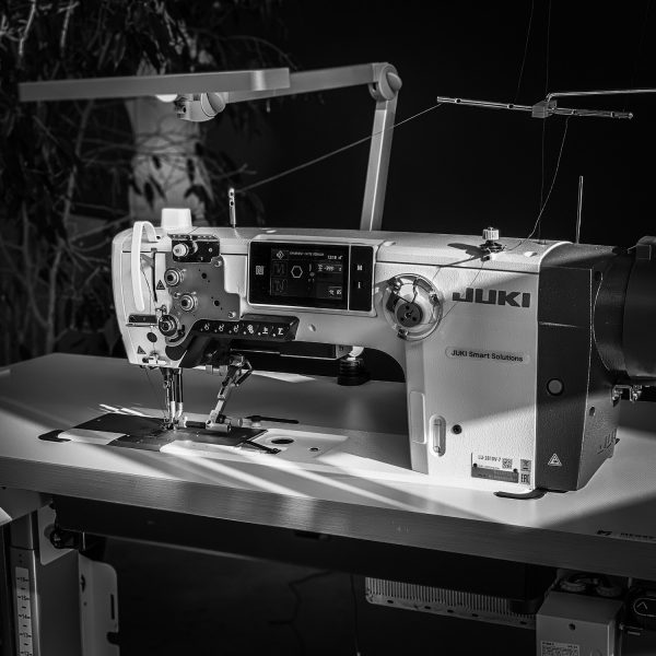 Megret & Fils, Spécialiste de la couture industriel, 