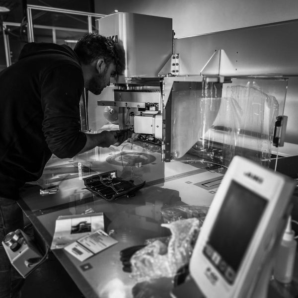 Megret & Fils, Spécialiste de la couture industriel, 